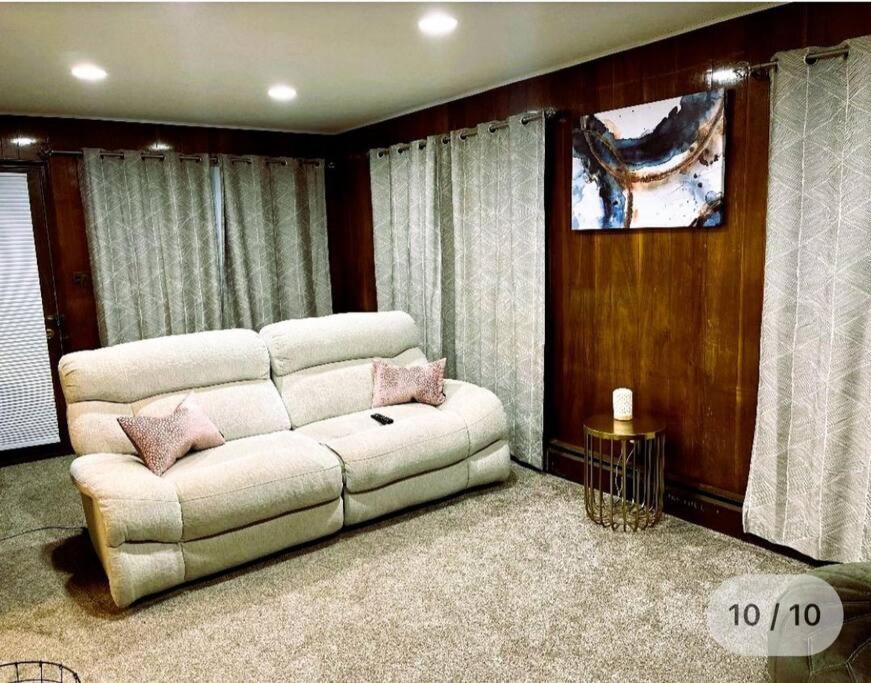 Nice Cozy Family-Sized Home In Quiet Neighborhood Oak Park Exterior foto